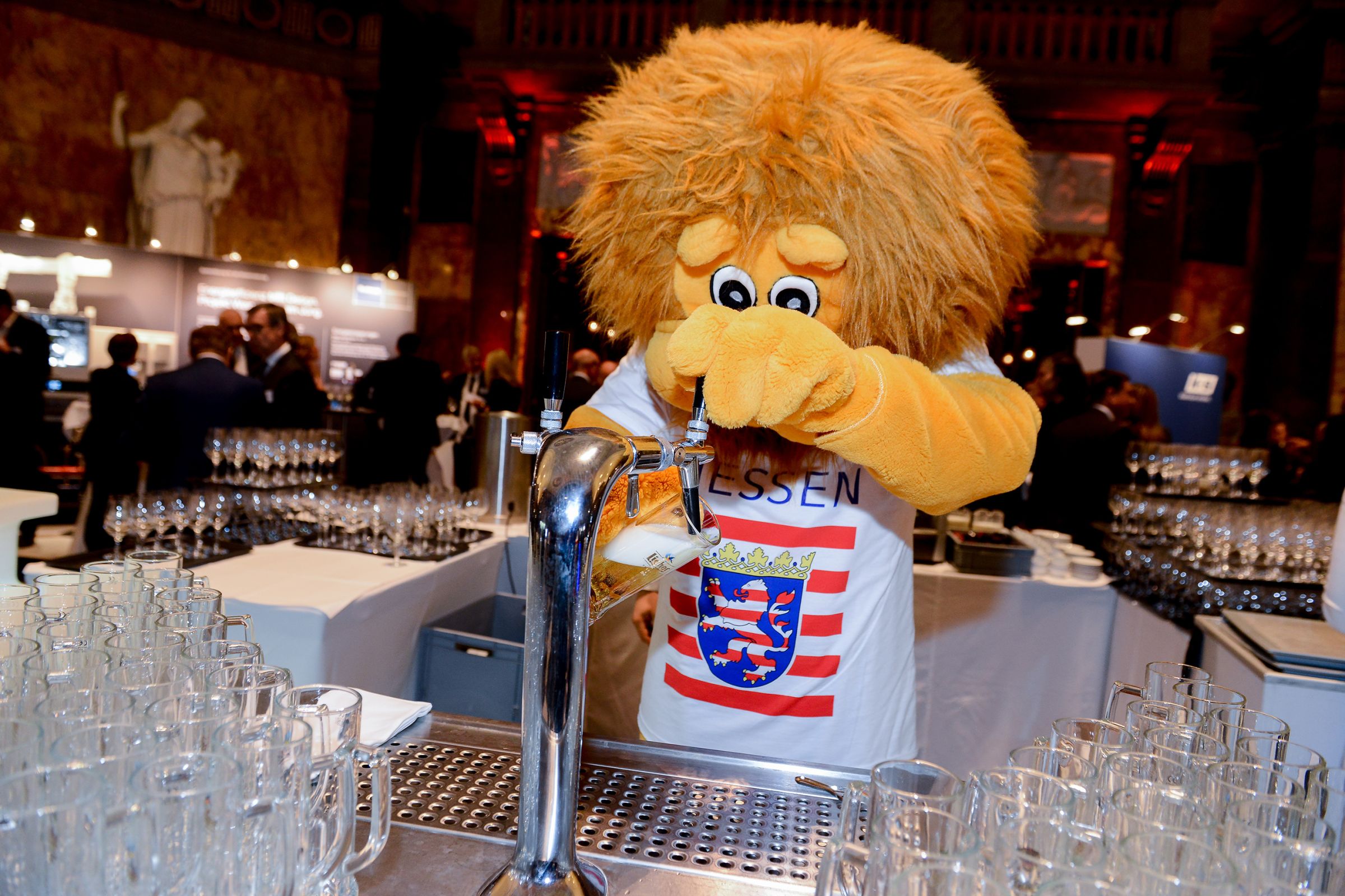 Hessen lion serving beer Hessen lion serving beer